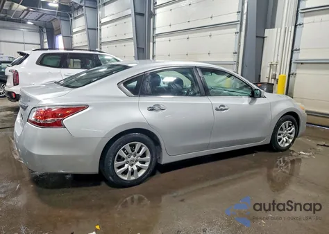 2015 Nissan Altima 2.5 z USA, uszkodzony, nr VIN 1N4AL3APXFC274179
